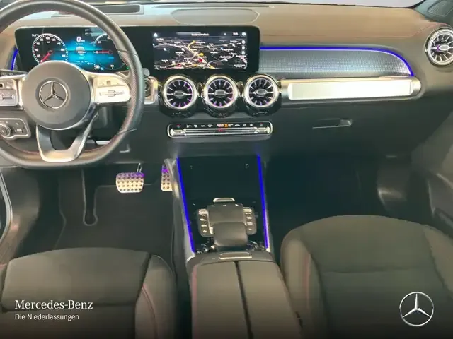 Mercedes-Benz EQB 300