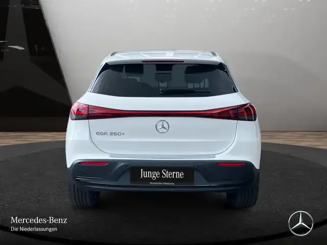 Mercedes-Benz EQA 250
