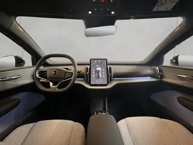 Volvo EX30