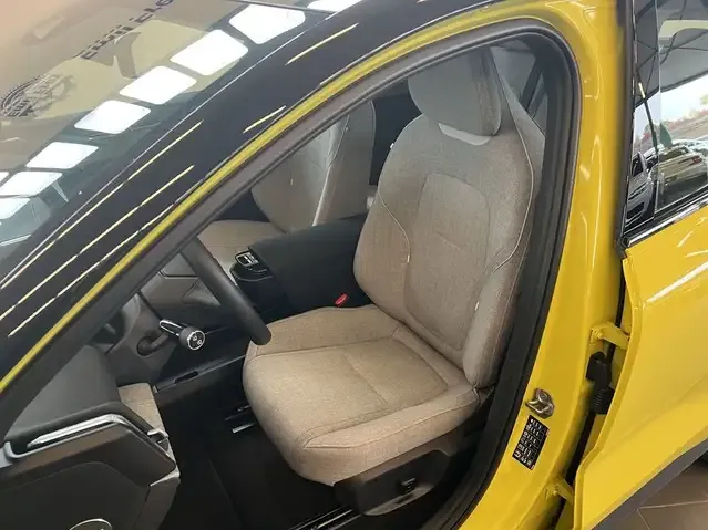 Volvo EX30