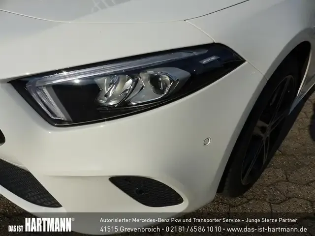 Mercedes-Benz A 220
