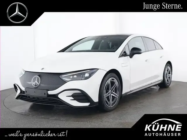 Mercedes-Benz EQE 300