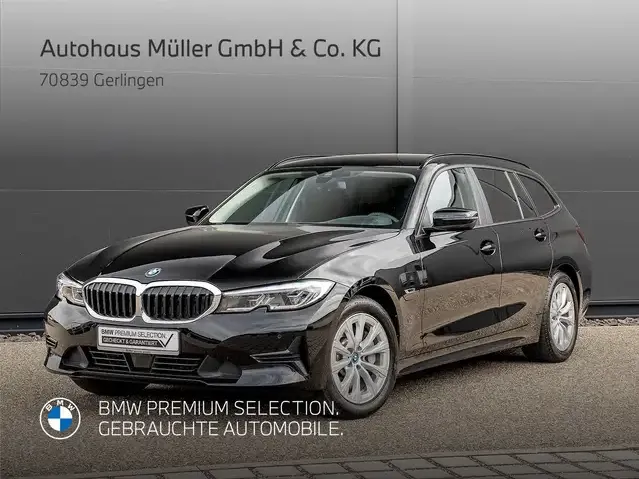 BMW 330