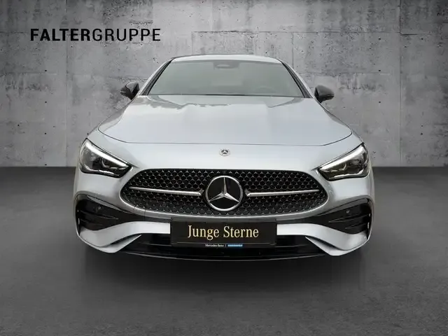 Mercedes-Benz CLE 200