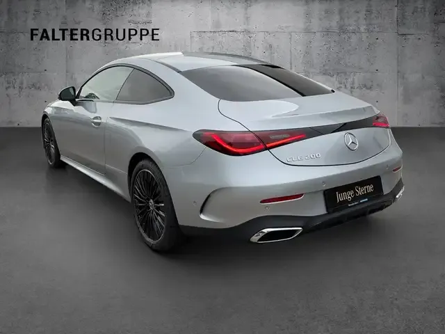 Mercedes-Benz CLE 200
