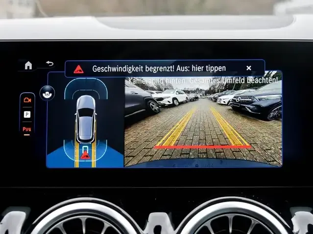 Mercedes-Benz EQA 300