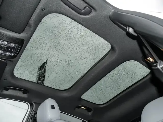 Mercedes-Benz EQA 300