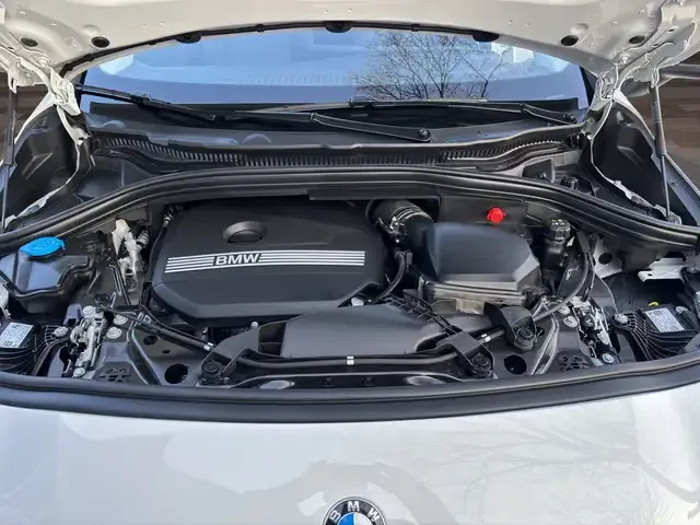 BMW 216
