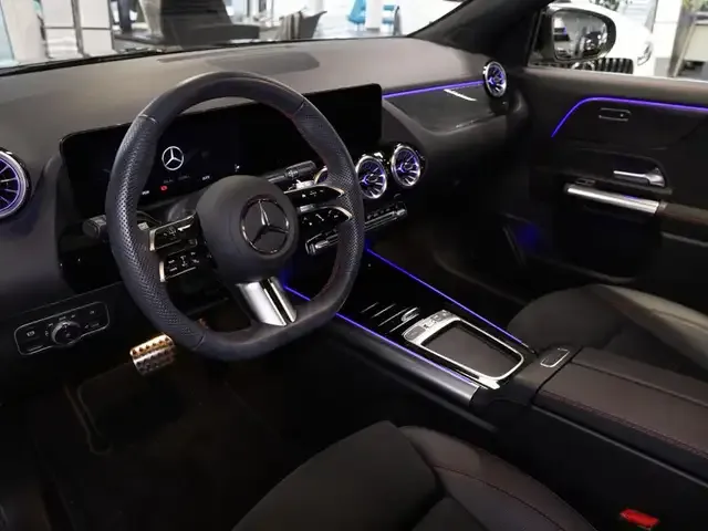 Mercedes-Benz GLA 200