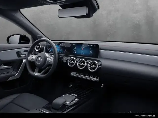 Mercedes-Benz CLA 220