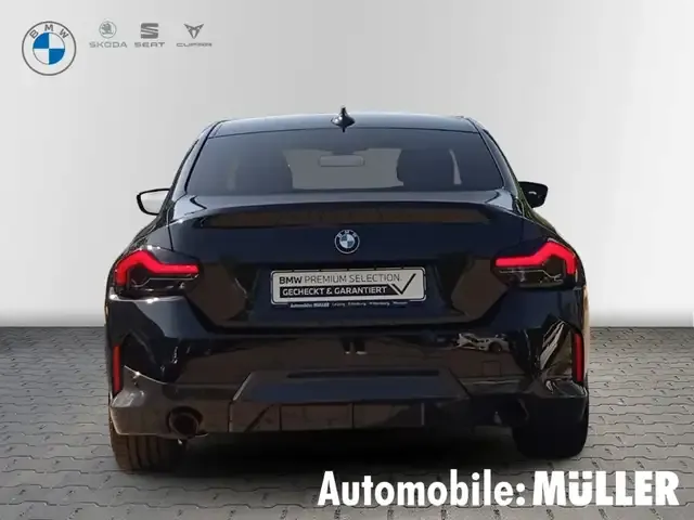 BMW 220