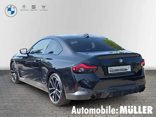 BMW 220