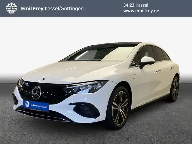 Mercedes-Benz EQE 300