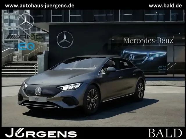 Mercedes-Benz EQE 300