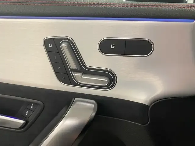 Mercedes-Benz CLA 35 AMG