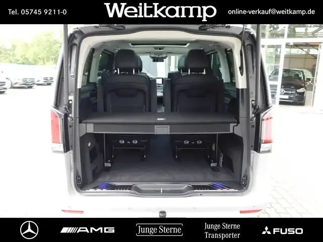 Mercedes-Benz V 250