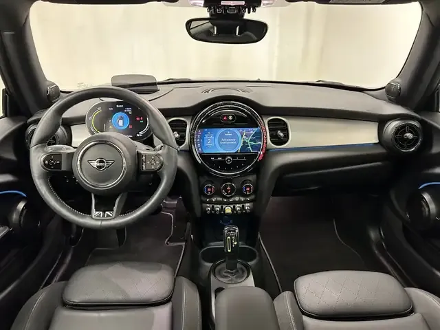 MINI Cooper SE