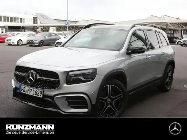 Mercedes-Benz GLB 200
