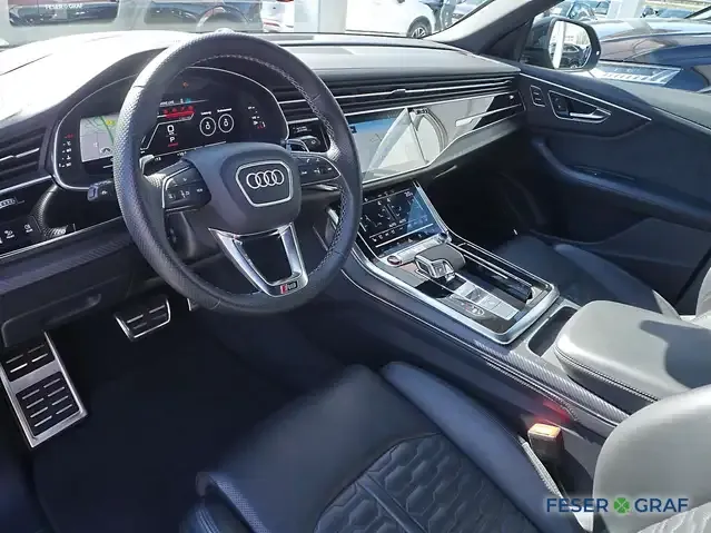 Audi RS Q8