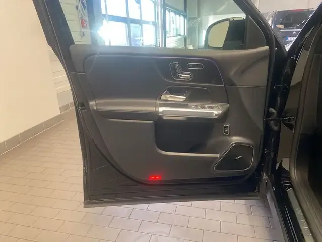 Mercedes-Benz GLB 35 AMG
