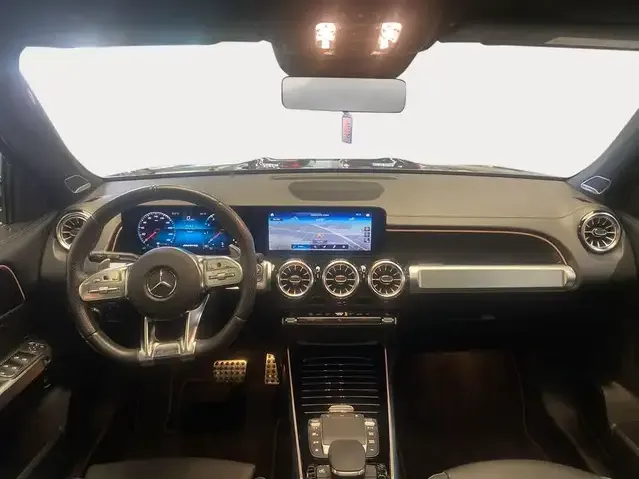 Mercedes-Benz GLB 35 AMG