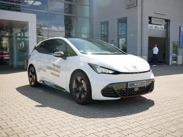 CUPRA Born