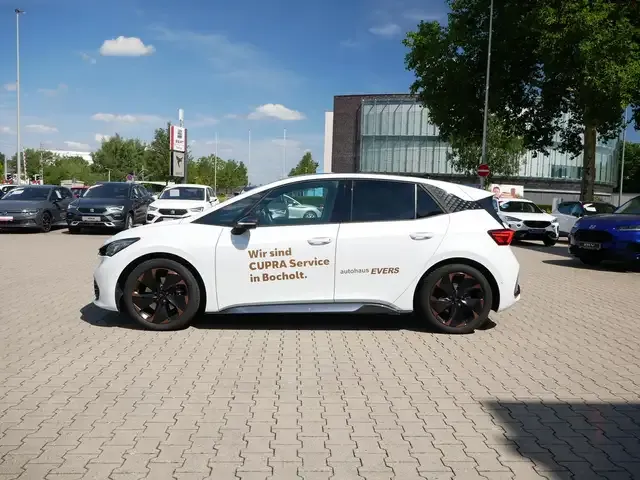 CUPRA Born
