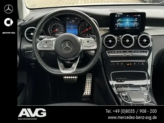 Mercedes-Benz GLC 220
