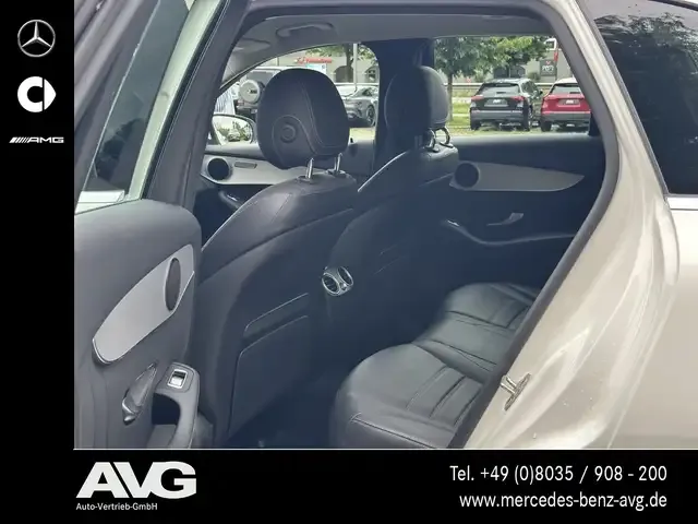 Mercedes-Benz GLC 220