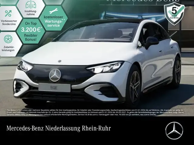 Mercedes-Benz EQE 300