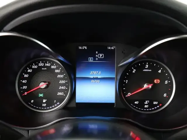 Mercedes-Benz GLC 220