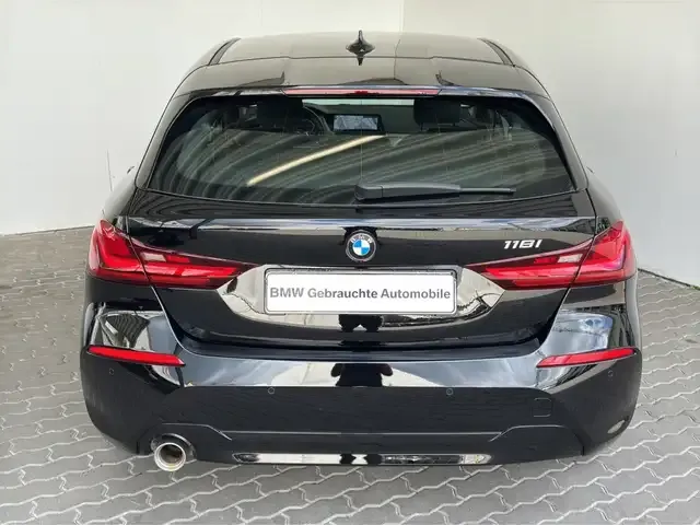 BMW 118