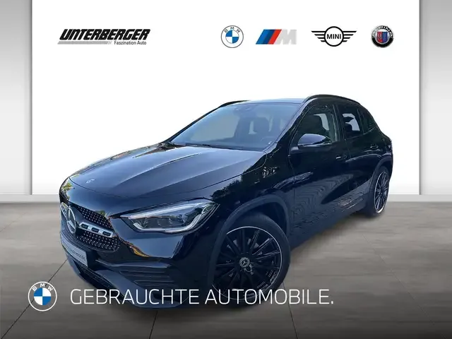 Mercedes-Benz GLA 200