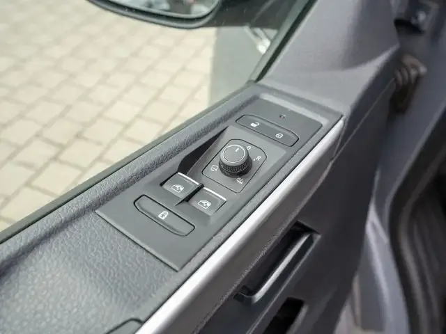 Volkswagen T6.1 California