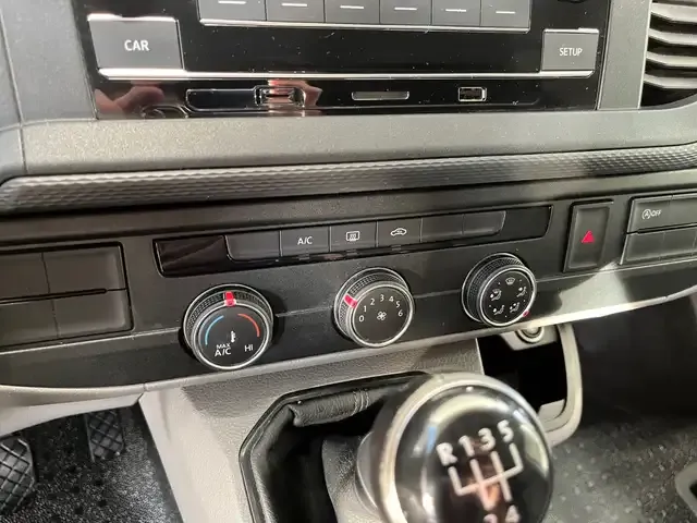 Volkswagen T6.1 Transporter