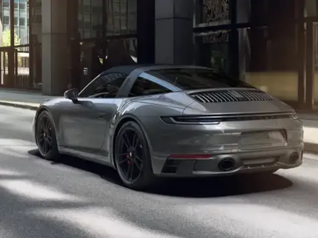 Porsche 992