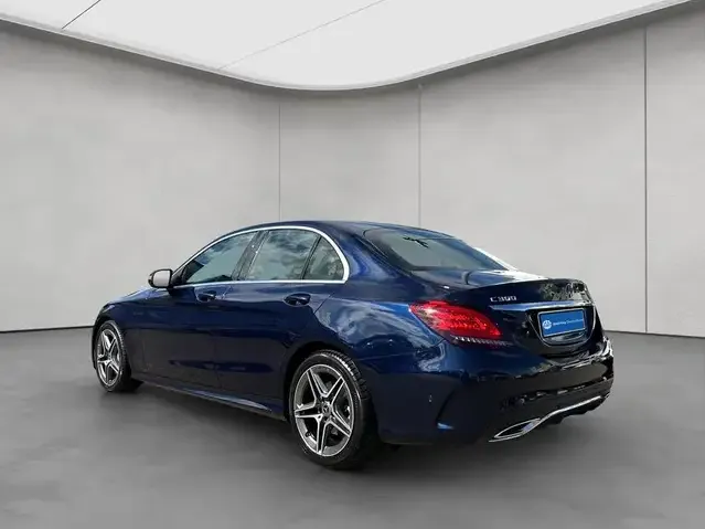 Mercedes-Benz C 300
