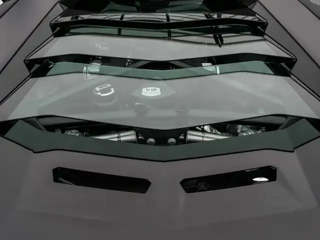 Lamborghini Aventador