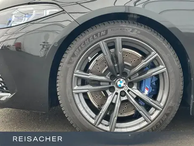BMW M8