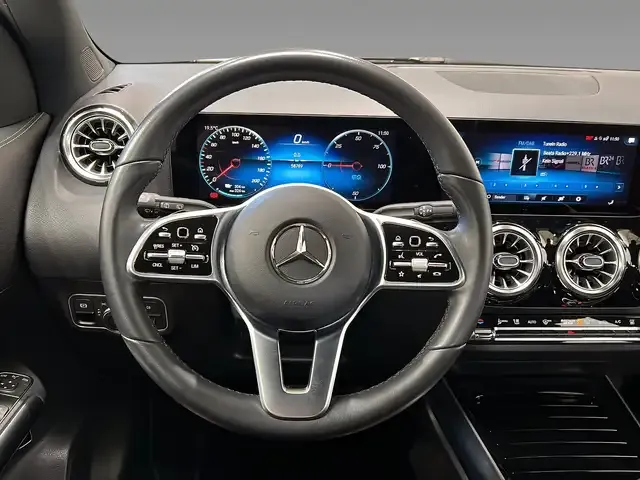 Mercedes-Benz EQA 250