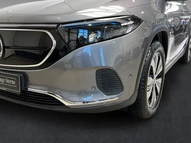 Mercedes-Benz EQA 250