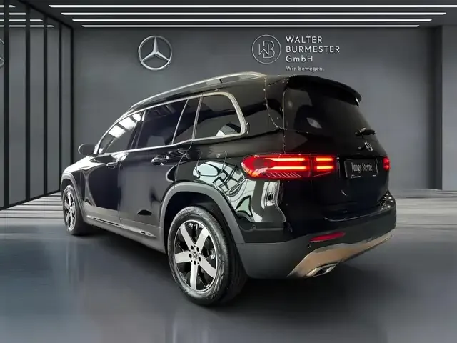 Mercedes-Benz GLB 200