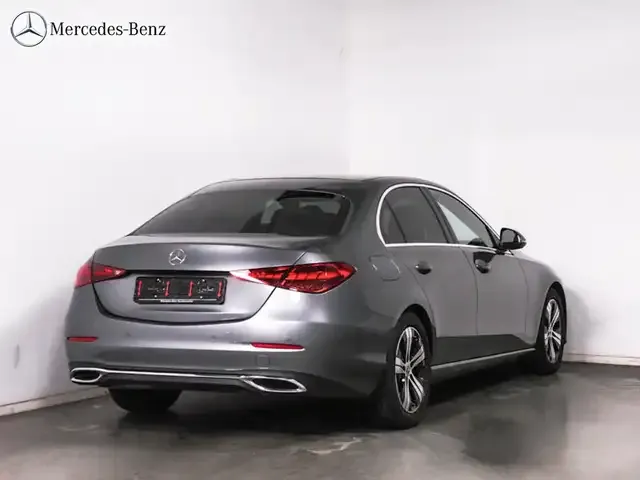 Mercedes-Benz C 180