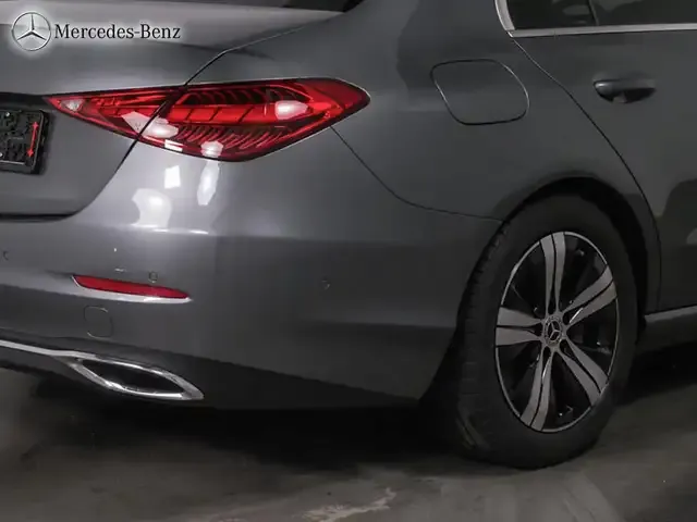 Mercedes-Benz C 180