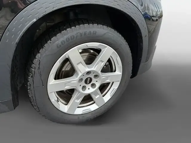 MINI Countryman C