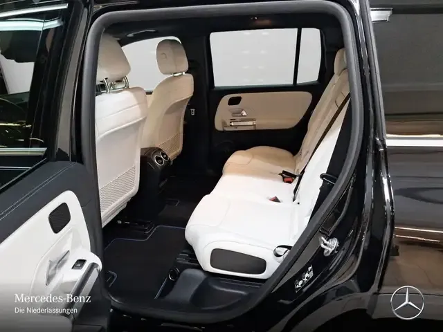 Mercedes-Benz EQB 350
