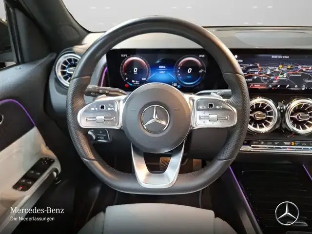 Mercedes-Benz EQB 350