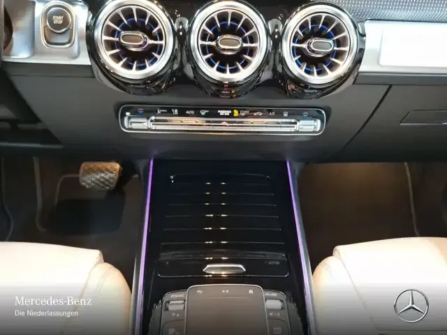 Mercedes-Benz EQB 350