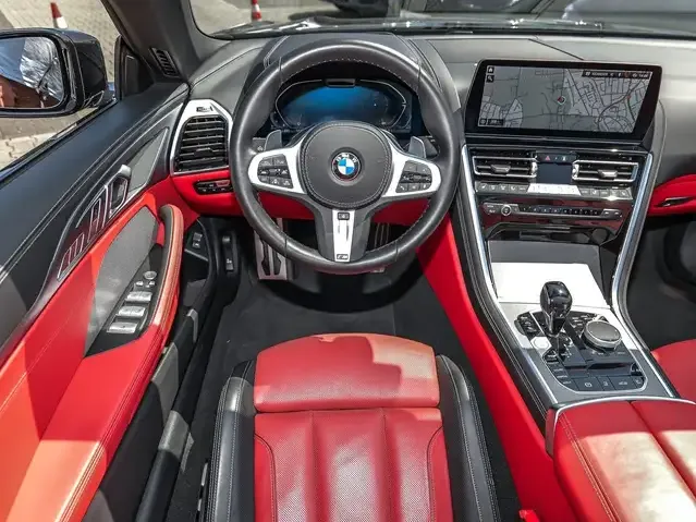 BMW 840