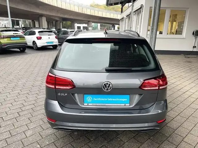 Volkswagen Golf Variant